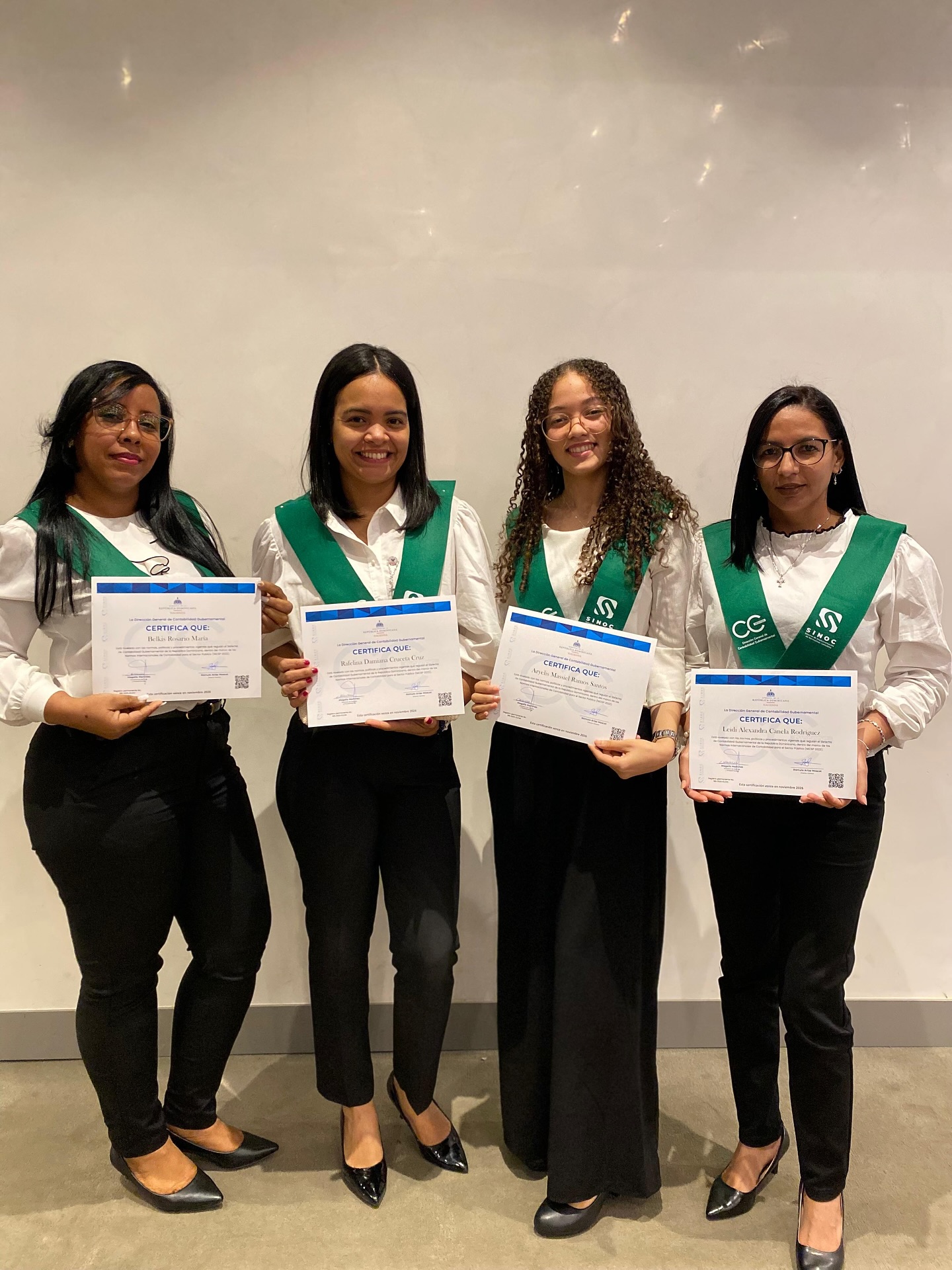 GRADUACION DEL DEPARTAMENTO DE CONTABILIDAD – NORMAS INTERNACIONALES DE CONTABILIDAD PARA EL SECTOR PUBLICO.-